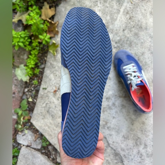 Puma Classic Wedge Carolina Stripe, size 9 - Picture 5 of 14